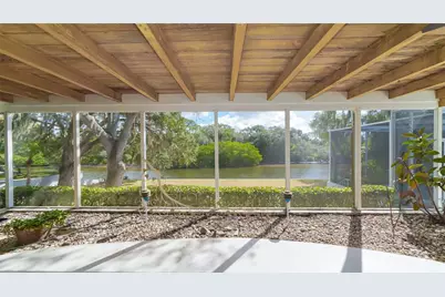 3431 Mineola Drive, Sarasota, FL 34239 - Photo 24