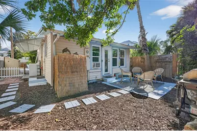 520 Spring Avenue #C, Anna Maria, FL 34216 - Photo 22