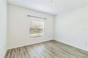 6351 Bay Cedar Ln, Bradenton, FL 34203 - Photo 14