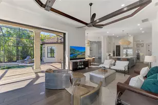 7427 Greystone St, Lakewood Ranch, FL 34202 - Photo 10