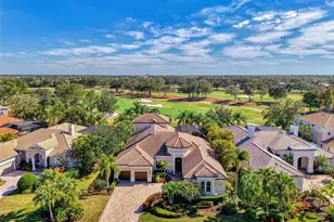 7427 Greystone St, Lakewood Ranch, FL 34202 - Photo 2