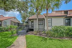 4372 Trails Dr, Sarasota, FL 34232 - Photo 4