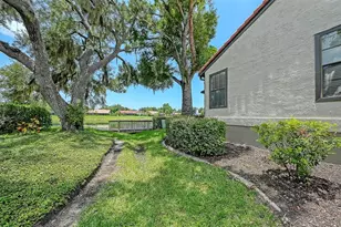 4372 Trails Dr, Sarasota, FL 34232 - Photo 8