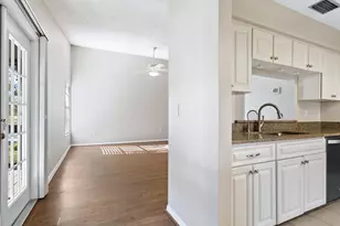 4372 Trails Dr, Sarasota, FL 34232 - Photo 20