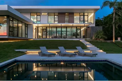 1500 Bayview Drive, Sarasota, FL 34239 - Photo 14