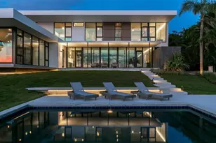 1500 Bayview Dr, Sarasota, FL 34239 - Photo 14