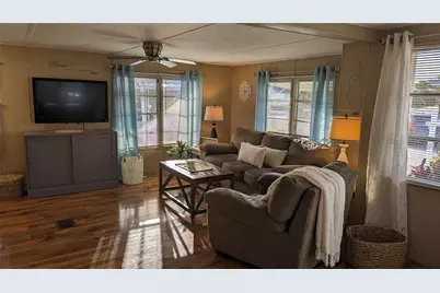 4221 11th Street E, Ellenton, FL 34222 - Photo 6