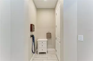 6029 Maidenstone Way, Palmetto, FL 34221 - Photo 32