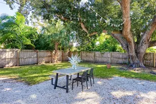 2104 Wood St, Sarasota, FL 34237 - Photo 28
