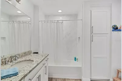 391 Aruba Circle #401, Bradenton, FL 34209 - Photo 20