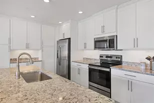 391 Aruba Cir, Bradenton, FL 34209 - Photo 14