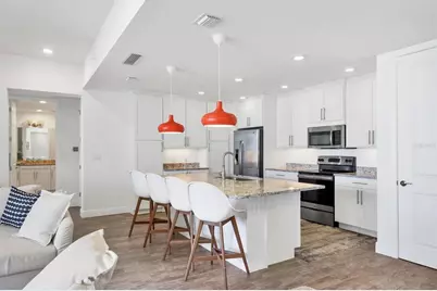 391 Aruba Circle #401, Bradenton, FL 34209 - Photo 12