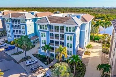 391 Aruba Circle #401, Bradenton, FL 34209 - Photo 2