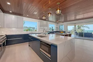 6381 Gulf of Mexico Dr, Longboat Key, FL 34228 - Photo 12