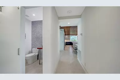 6381 Gulf Of Mexico Drive, Longboat Key, FL 34228 - Photo 20