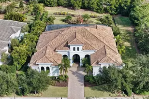 7929 Staysail Ct, Lakewood Ranch, FL 34202 - Photo 2