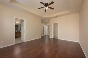 5543 Napa Dr, Sarasota, FL 34243 - Photo 26