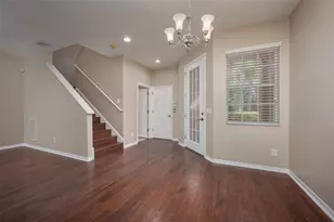 5543 Napa Dr, Sarasota, FL 34243 - Photo 8