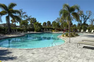 15285 Shady Palms Ln, Nokomis, FL 34275 - Photo 2