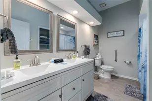 4137 Pinar Dr, Bradenton, FL 34210 - Photo 16