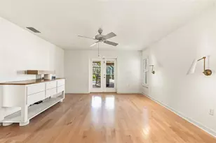 4502 Friar Tuck Ln, Sarasota, FL 34232 - Photo 12