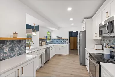 6410 38th Avenue Circle W, Bradenton, FL 34209 - Photo 8