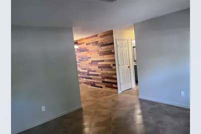 6024 48th Avenue Drive E, Bradenton, FL 34203 - Photo 4