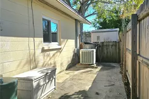 4004 36th St W, Bradenton, FL 34205 - Photo 4