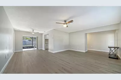 2660 Colorado Street, Sarasota, FL 34237 - Photo 8