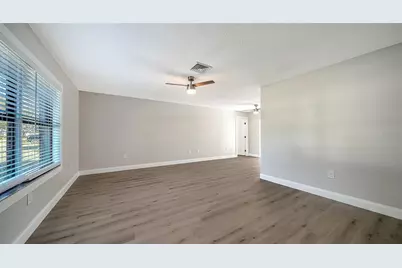 2660 Colorado Street, Sarasota, FL 34237 - Photo 6