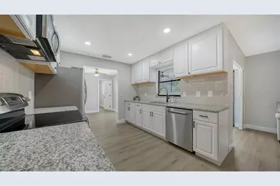 2660 Colorado Street, Sarasota, FL 34237 - Photo 24