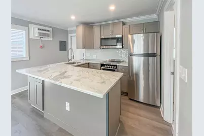 404 Armada Road S #D, Venice, FL 34285 - Photo 4