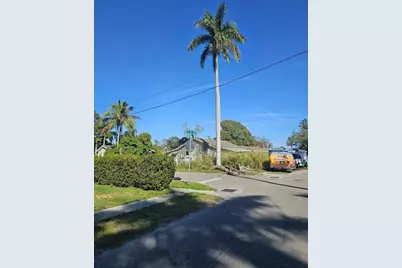 530 28th Avenue W, Bradenton, FL 34205 - Photo 6