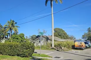 530 28th Ave W, Bradenton, FL 34205 - Photo 6