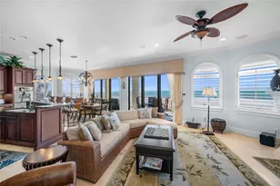 12106 Gulf Dr, Anna Maria, FL 34216 - Photo 10