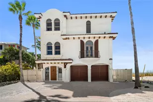 12106 Gulf Dr, Anna Maria, FL 34216 - Photo 2