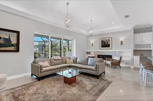 6204 Trophy Ln, Bradenton, FL 34210 - Photo 12