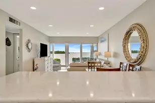 4310 Falmouth Dr, Longboat Key, FL 34228 - Photo 8