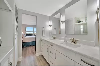 4310 Falmouth Drive #102, Longboat Key, FL 34228 - Photo 46
