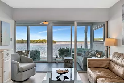 4310 Falmouth Drive #102, Longboat Key, FL 34228 - Photo 6