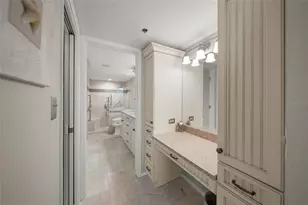 5740 Midnight Pass Rd, Sarasota, FL 34242 - Photo 24