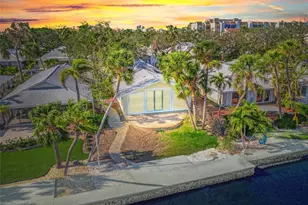 1358 Moonmist Dr, Sarasota, FL 34242 - Photo 24