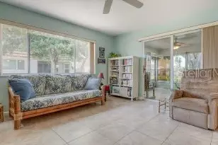 2016 Riverbluff Pkwy, Sarasota, FL 34231 - Photo 12