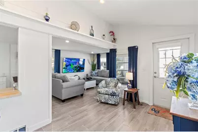 704 49th Avenue Terrace W, Bradenton, FL 34207 - Photo 10