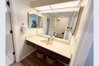 5124 Harpers Croft #7, Sarasota, FL 34235 - Photo 34