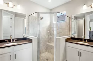 5249 Savino Cir, Palmetto, FL 34221 - Photo 10