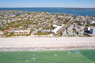 5608 Gulf Dr, Holmes Beach, FL 34217 - Photo 32