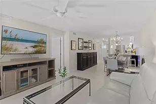 5608 Gulf Dr, Holmes Beach, FL 34217 - Photo 16