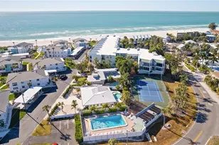 5608 Gulf Dr, Holmes Beach, FL 34217 - Photo 28