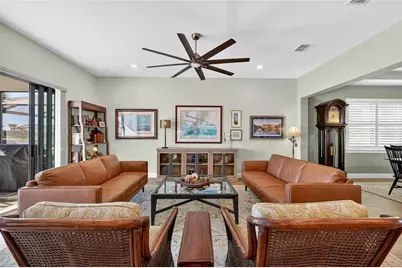 5470 Silverside Pine Court, Lakewood Ranch, FL 34211 - Photo 12